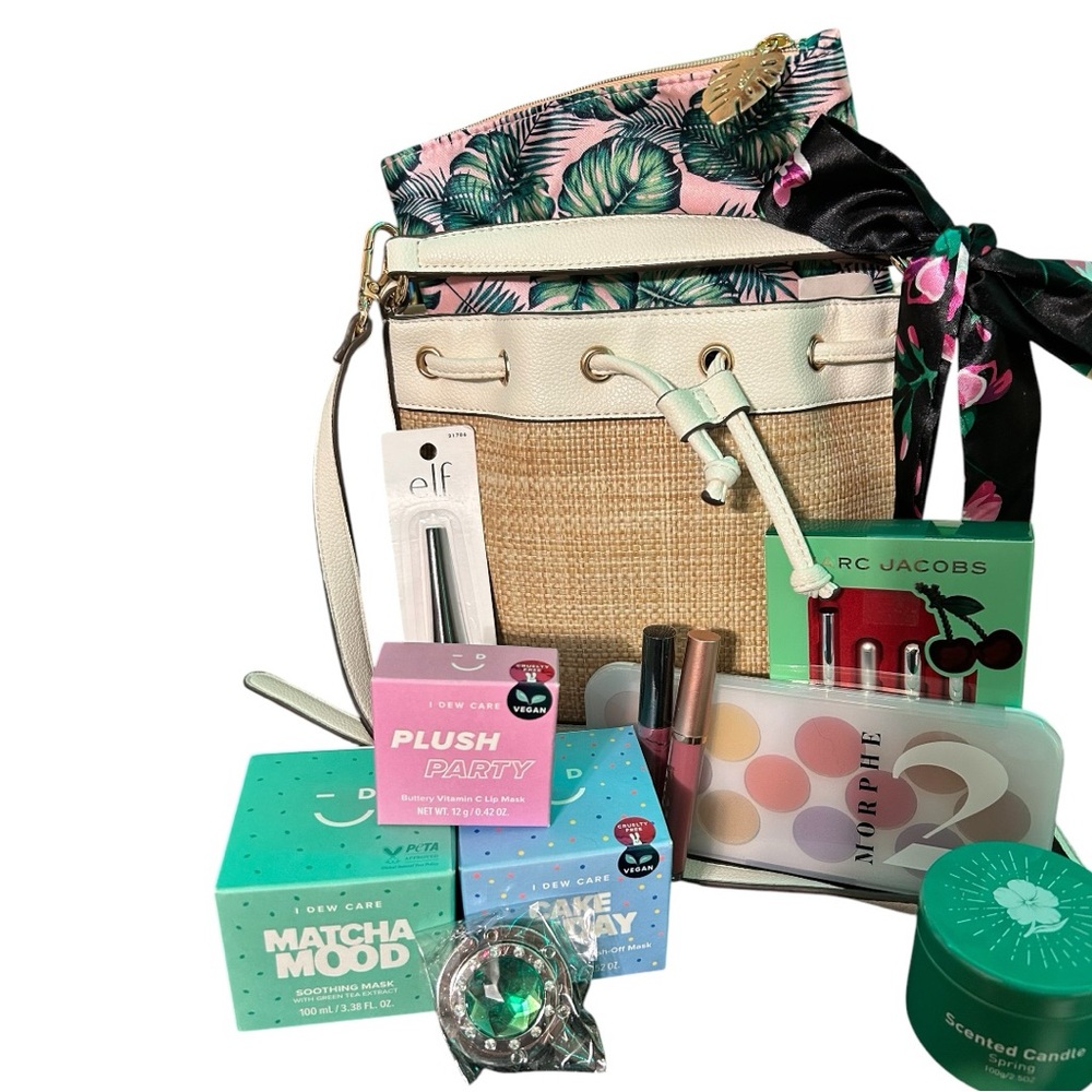 EASTER BAGS, BASKETS AND BACKPACKS SHOW - Picture 8 of 9